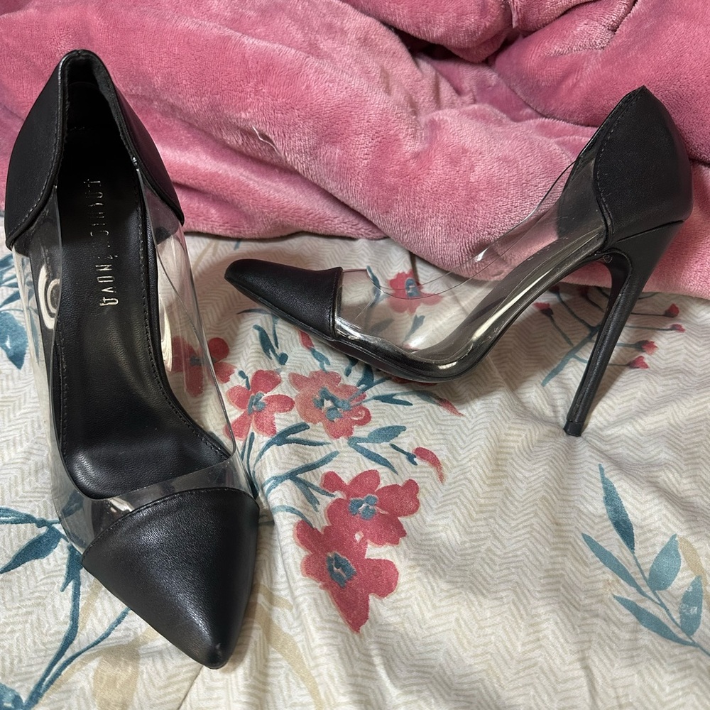 FASHION NOVA heels